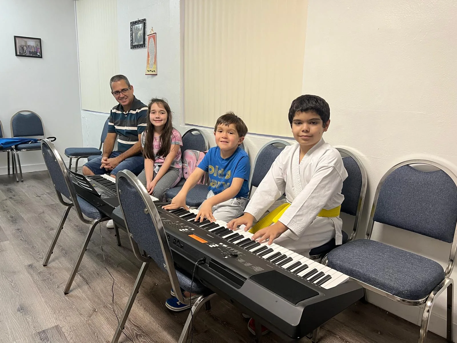 Escuela de música y acompañamiento
